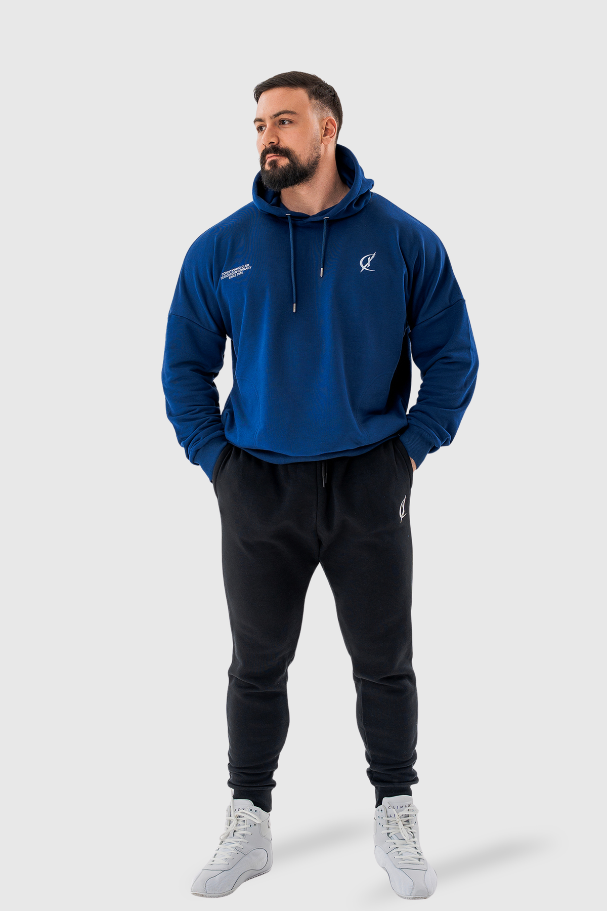 Hoodie Strike Regular Fit