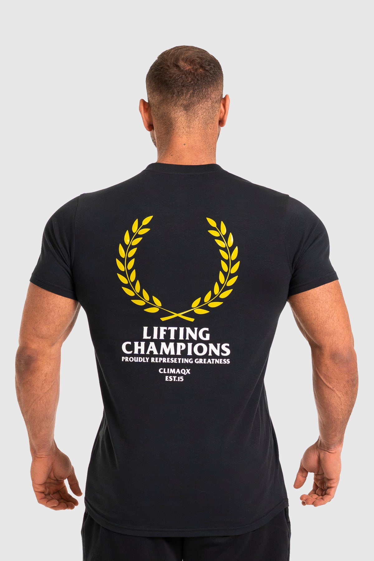 T-Shirt Nova Athletic Fit